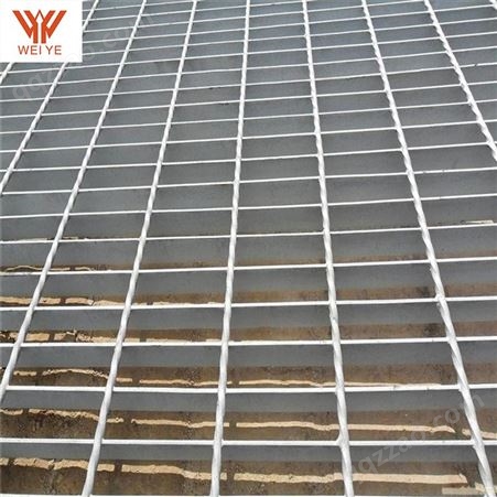 钢格栅板沟盖板 平台楼梯踏步板 插接式镀锌格栅板厂供应