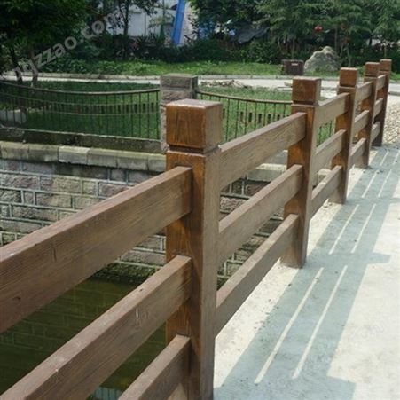 仿木栏杆 南京天之痕品牌厂家生产定制仿木栏杆价格低包配送
