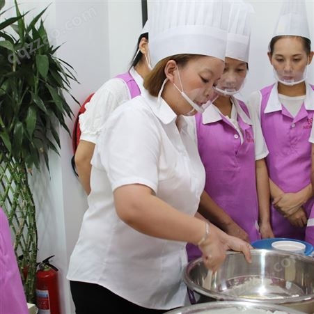 武汉月子餐 专业月子餐培训  营养多种多样 催乳产康多样培训