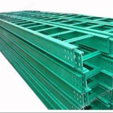 供应优质200X100玻璃钢槽式电缆桥架，青岛槽式玻璃钢桥架 防火槽式电缆线槽 曹盒