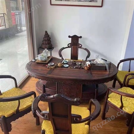 黄浦区旧红木家具收购，客厅红木餐桌回收，价格高，上门快