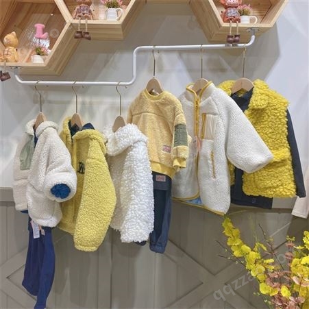 果萌2021新款外套 实体童装店厂家供货 杭州服装批发市场